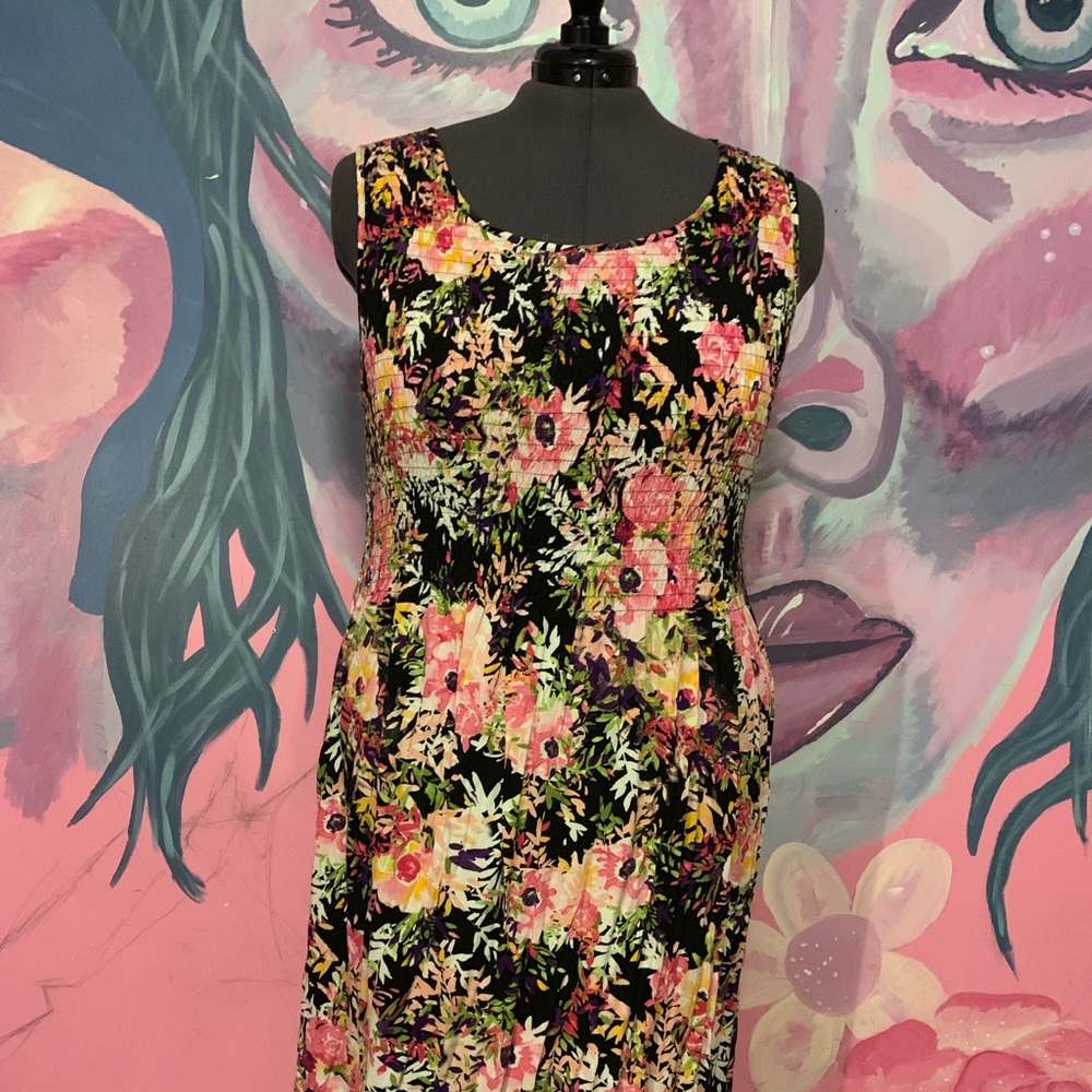 Fitting sun dress